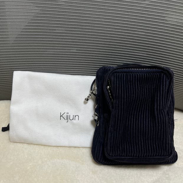 kijun 코듀로이 미니백 (네이비)