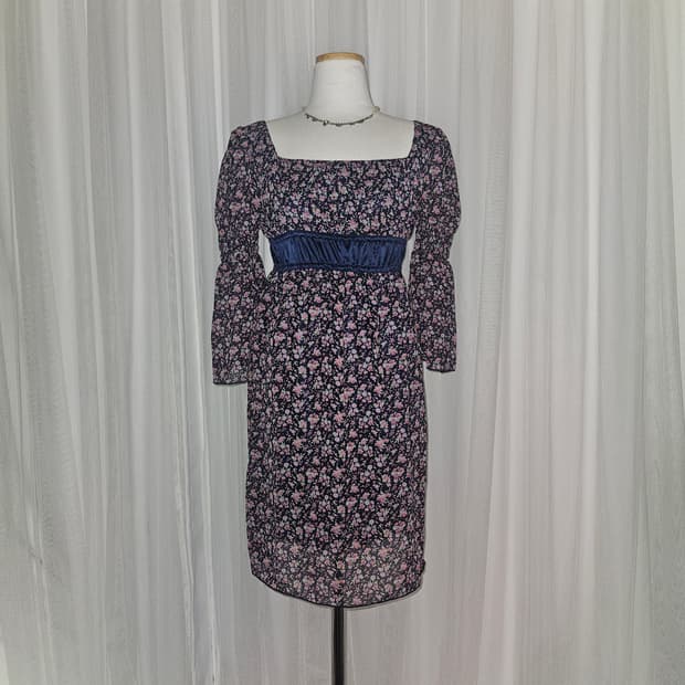 D&S 빈티지 플라워패턴 히메 네이비 벨트 드레스