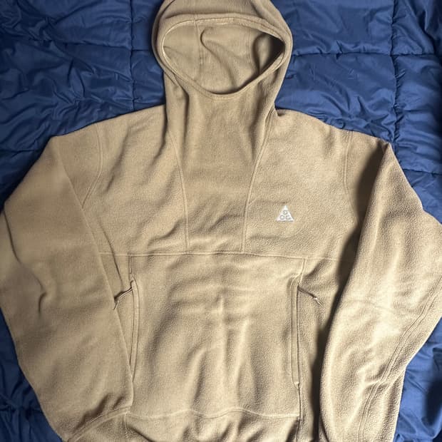 나이키 ACG 폴라텍 울프 트리 풀오버 후드 골든 베이지XL(105)
