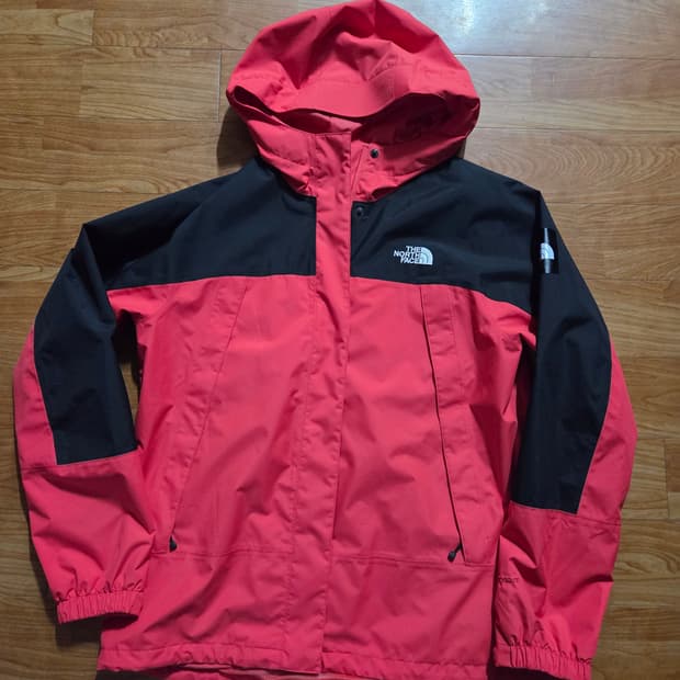 노스페이스 바람막이