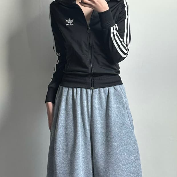 아디다스 파이어버드 백로고 블랙 져지