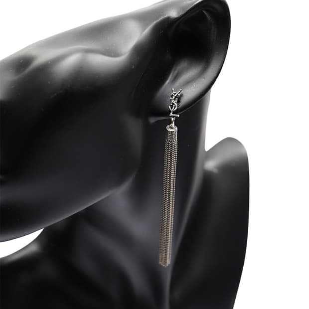 생 로랑 루루 체인 태슬 귀걸이