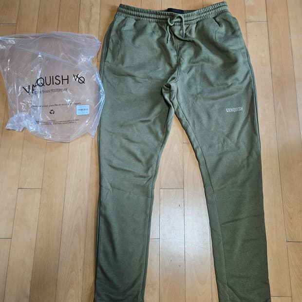 뱅퀴시트레이닝바지34ㅡ36신품ㅡ뱅퀴시공식ㅡ해운대마린시티