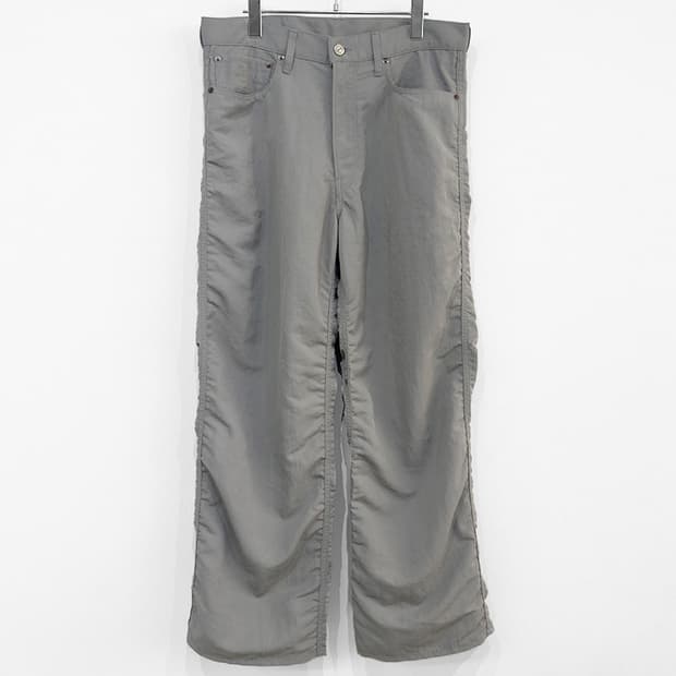 언유즈드 25FW 나일론 팬츠 그레이 2사이즈 판매합니다