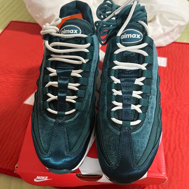 에어맥스95 벨벳 틸 우먼즈275사이즈