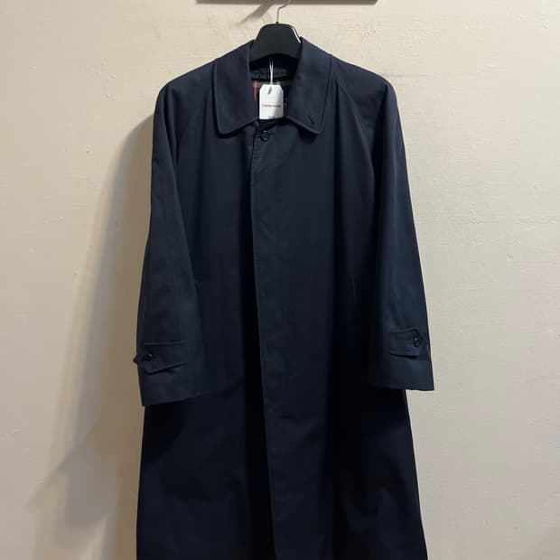 버버리 네이비 싱글 브레스티드 맥 코트