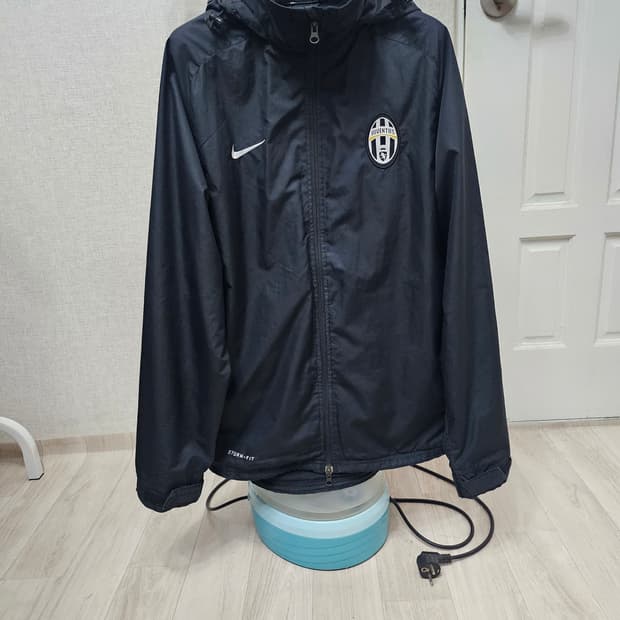 (100~105)L☆초대장급☆아디다스 유벤투스 [블랙] 레인자켓 바람막이