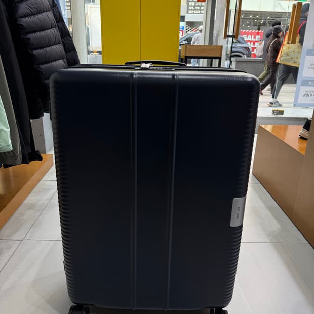 내셔널 지오그래픽 새 캐리어 28