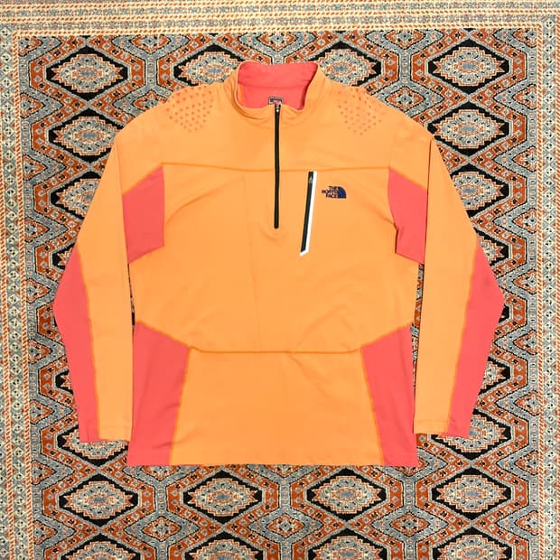 노스페이스 오렌지 반집업 기능성티셔츠 남성105