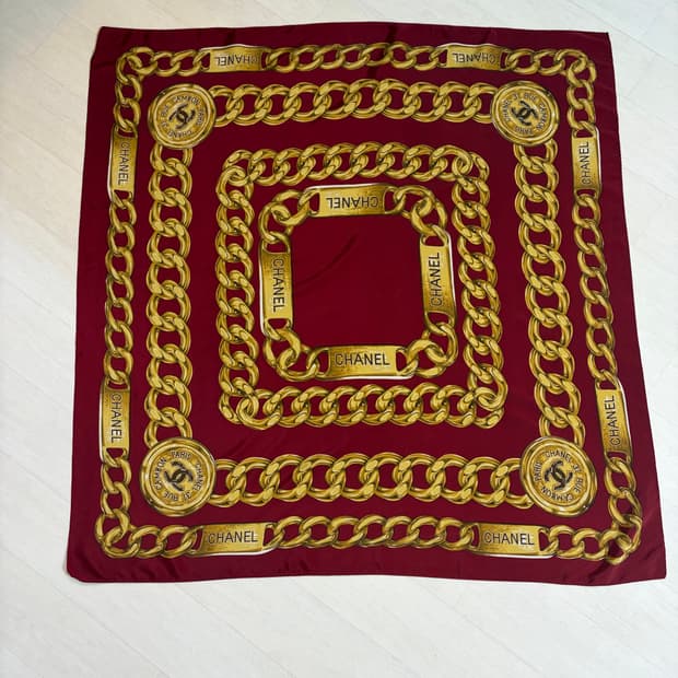 샤넬 골드체인 레드 스카프 정품 