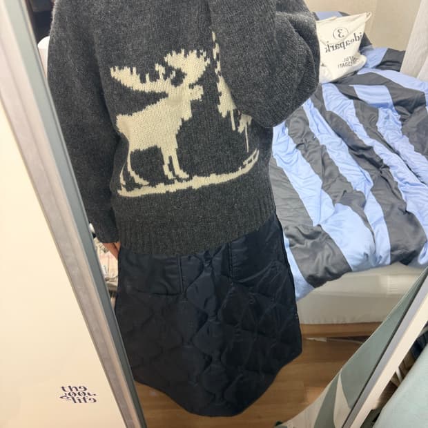 빔즈 패딩미디스커트 