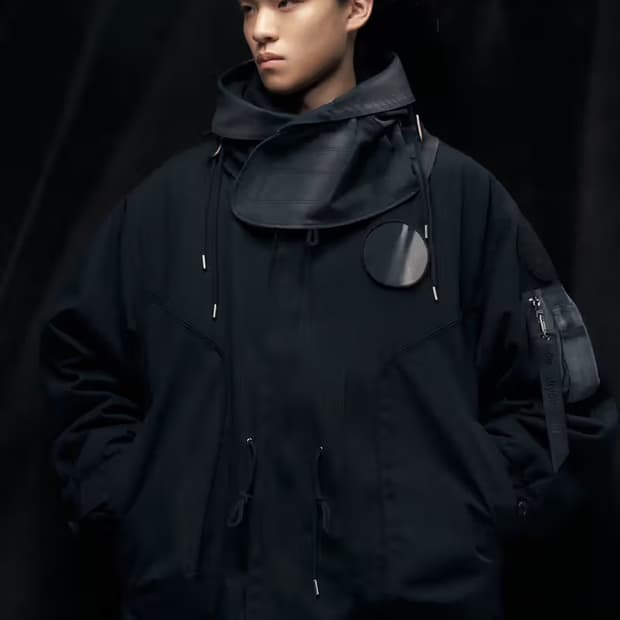 지용킴 알파 피쉬테일 자켓