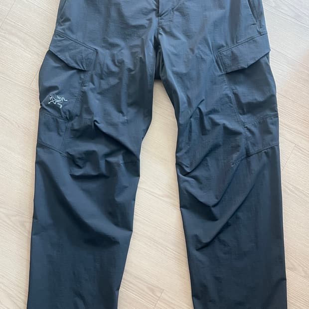 아크테릭스 람파트 팬츠 블랙 32-R (패치수선)