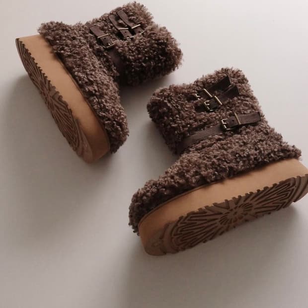 누아르나인 부츠 235