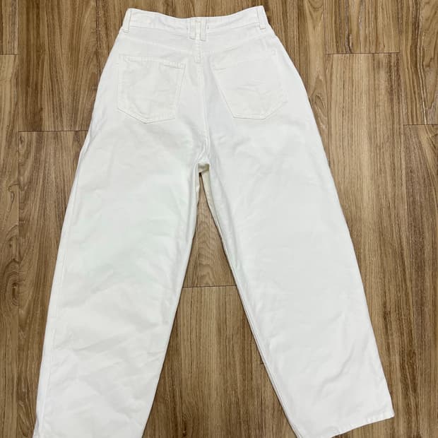 올라이츠 화이트 와이드 청바지 28