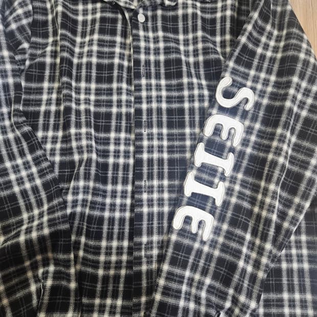 세이에 Check Check Shirts Black