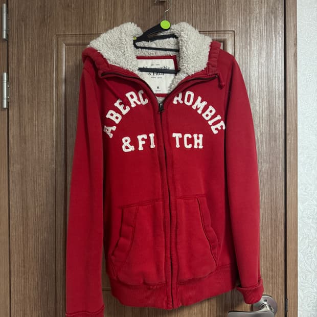 레드 아베크롬비 M