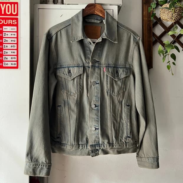 [S]리바이스 그레이 워싱 데님 트러커 자켓