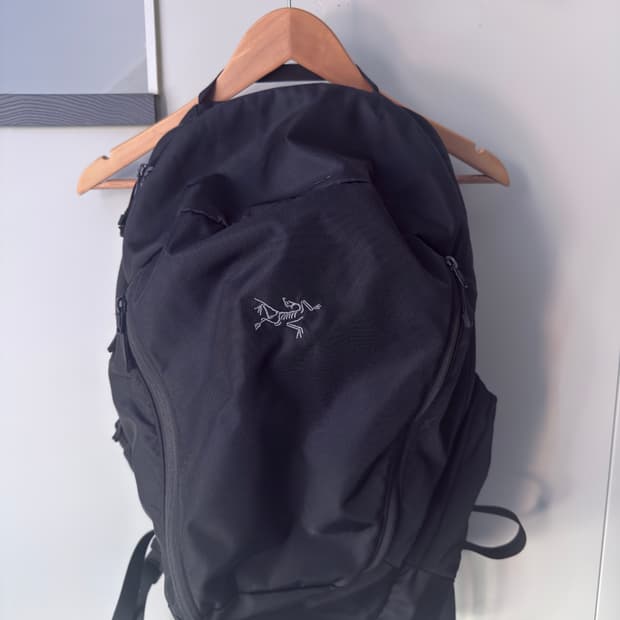 아크테릭스 백팩 멘티스 32 블랙