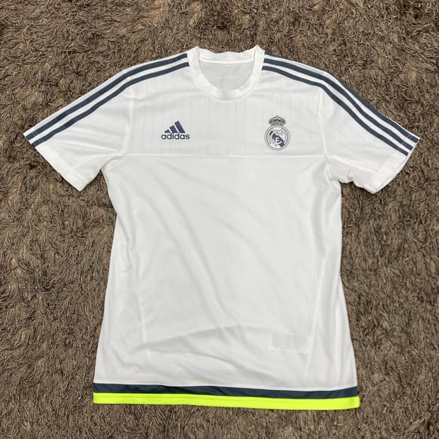 아디다스 레알마드리드 유니폼 105