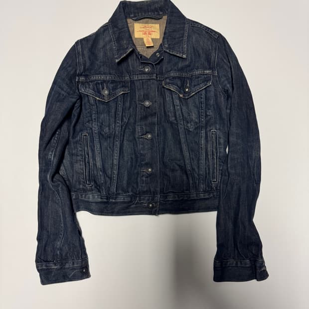 여성 리바이스 파시티블리 슈페리어 트러커 크롭 데님 자켓 Xs ~ s