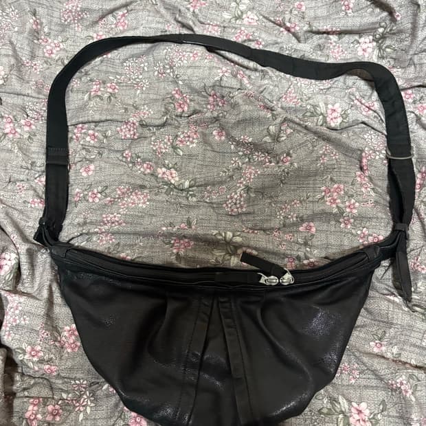 폴리테루 카프백 판매해요. 