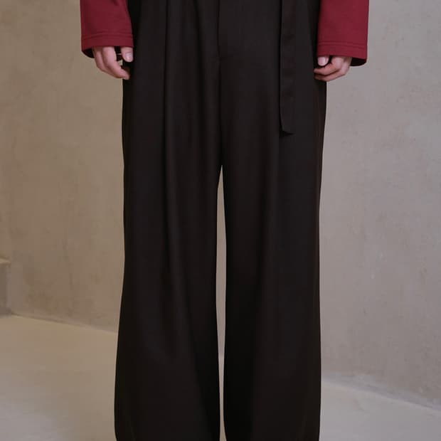 다이브인 LOOSED BELTED WIDE SLACKS BROWN 1