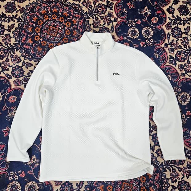 써스데이아일랜드 알파카 플라워 자수 스웨터 니트