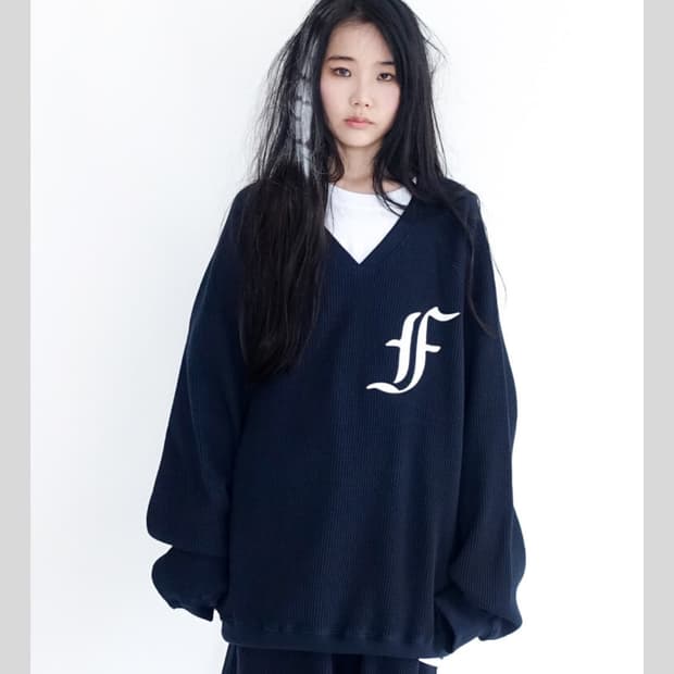 샵페어리 와플 니트 맨투맨