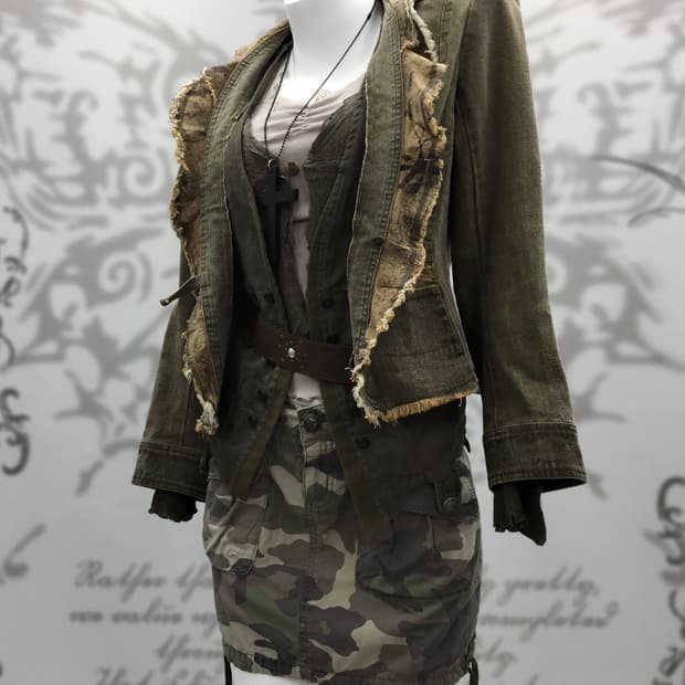 Grunge vintage washing denim jacket