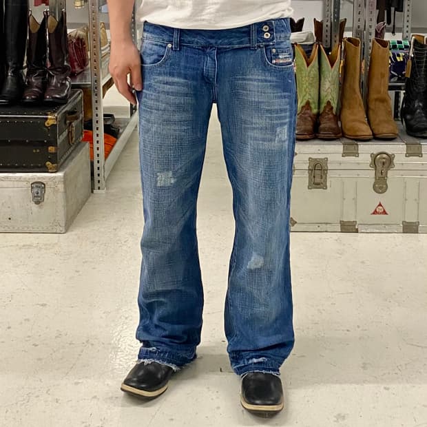 DIESEL boot-cut denim pant 디젤 로우라이즈 부츠컷