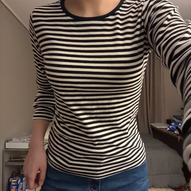 스트라이프 슬림 롱슬리브 긴팔티셔츠 