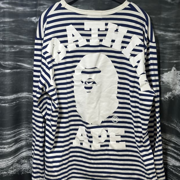 베이프 스트라이프 긴팔티셔츠 네이비 XL(100)