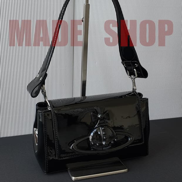 비비안웨스트우드 헤이즐 숄더백 토트백 핸드백