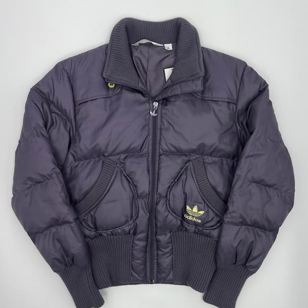 아디다스 우먼 숏 패딩