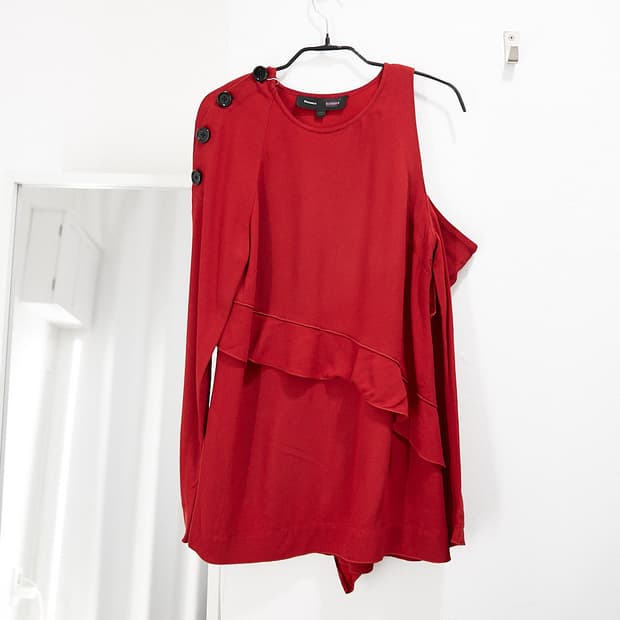 Unbalanced Long Sleeve T-Shirt