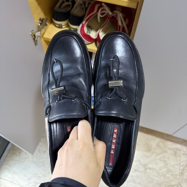 프라다 토글로퍼