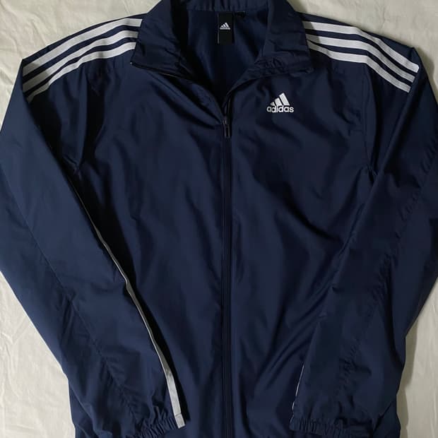 아디다스 바람막이