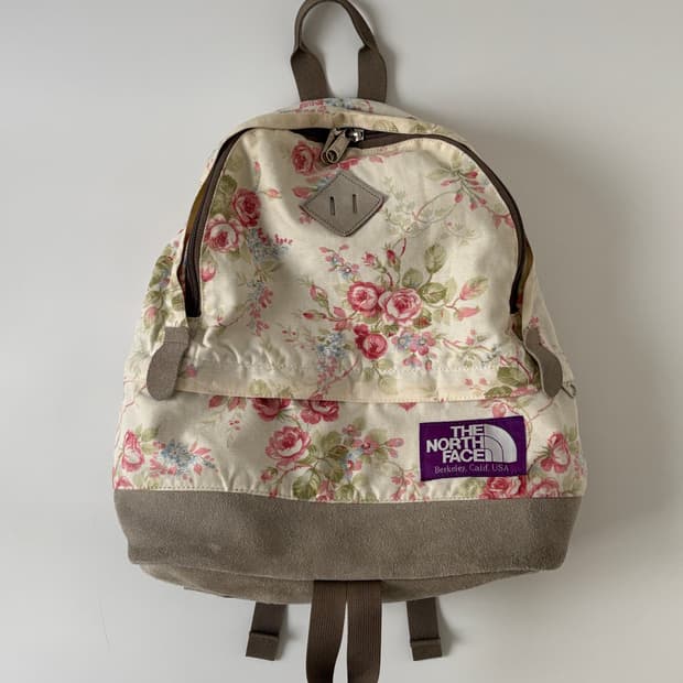 Medium Day Pack (Flower)