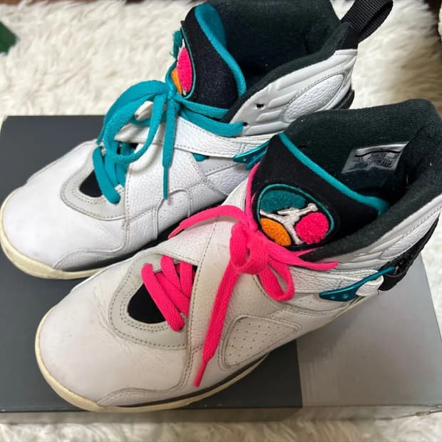 에어조던 레트로8 사우스비치 250