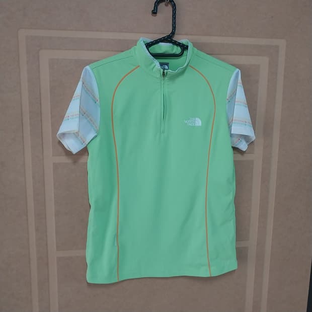 노스페이스 여성85 반팔