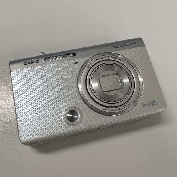 카시오 엑슬림 zr60 실버화이트