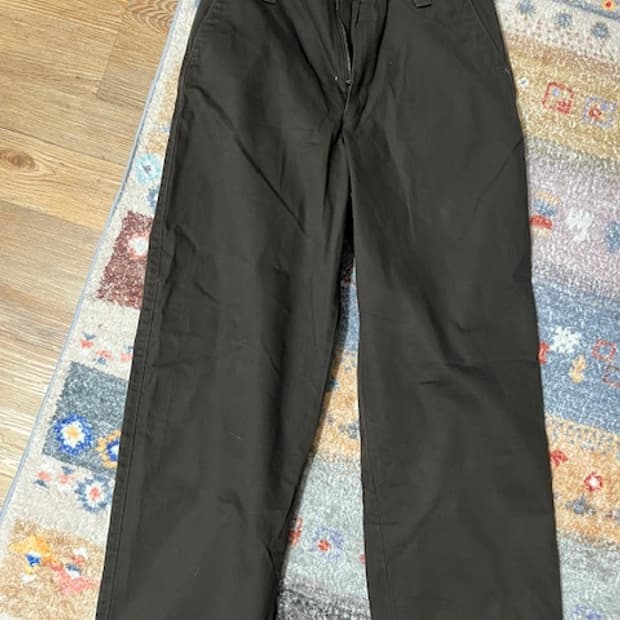 유니클로 와이드핏 치노팬츠 76