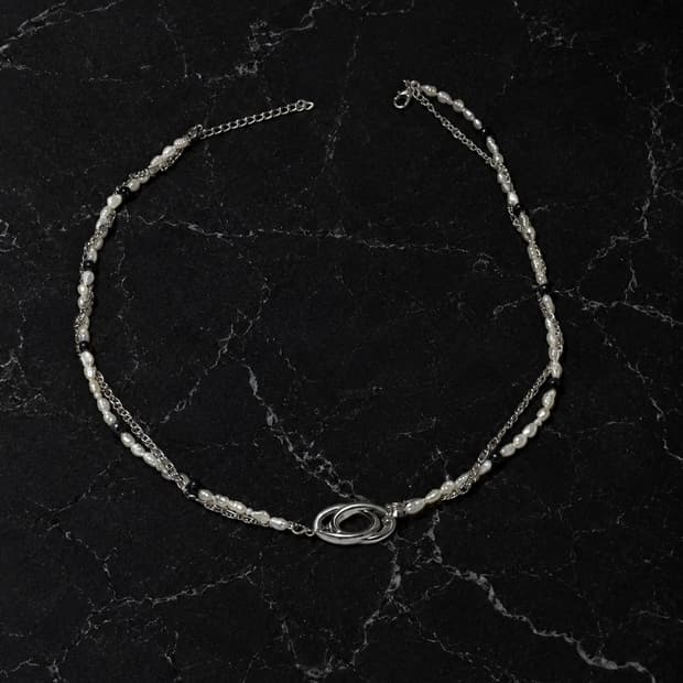 THISTLE – Orbit Pearl Necklace