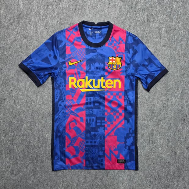 나이키 바르셀로나 21-22 스타디움 드라이핏 축구 져지 반팔져지 XS