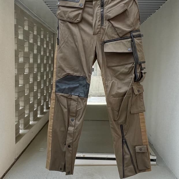 [정품] 발렌시아가(Balenciaga) 20FW 멀티 포켓 카고 팬츠