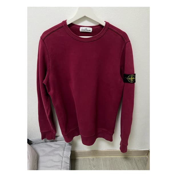 스톤아일랜드 와인 맨투맨