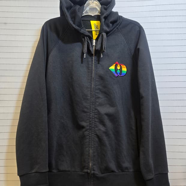 럭키슈에뜨 레인보우 후드집업 블랙