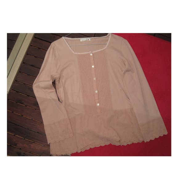 Sm2 pink lace blouse