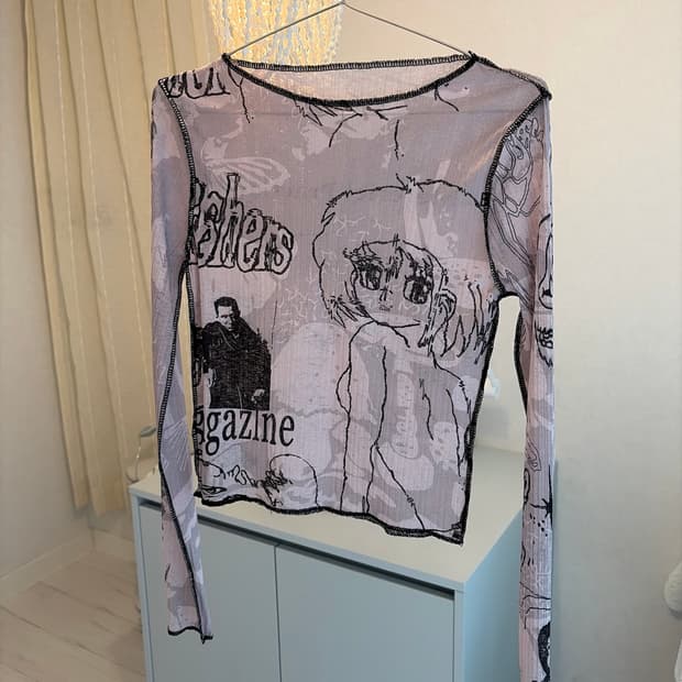A Girl’s Sheer Tee